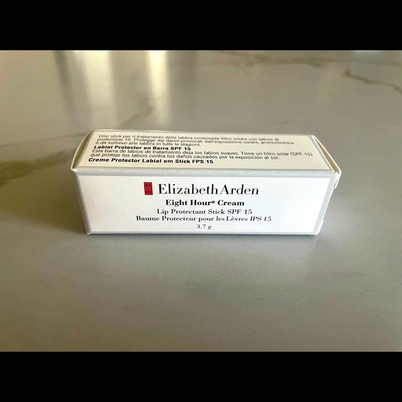 Elizabeth Arden Eight Hour Cream Lip Protectant Stick (3.7g) - Picture 2 of 3